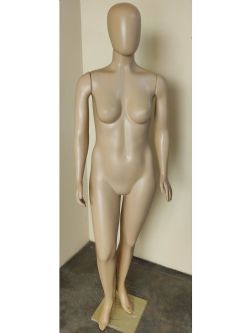 Manequim feminino Soraia