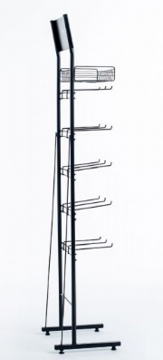 Expositor para encartelados, condimentos, ch�s e salgadinhos com 15 ganchos e 1 cesto em cima